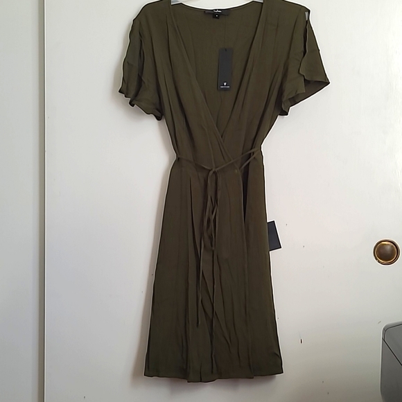 Lulus Dresses & Skirts - Lulu's olive green wrap dress